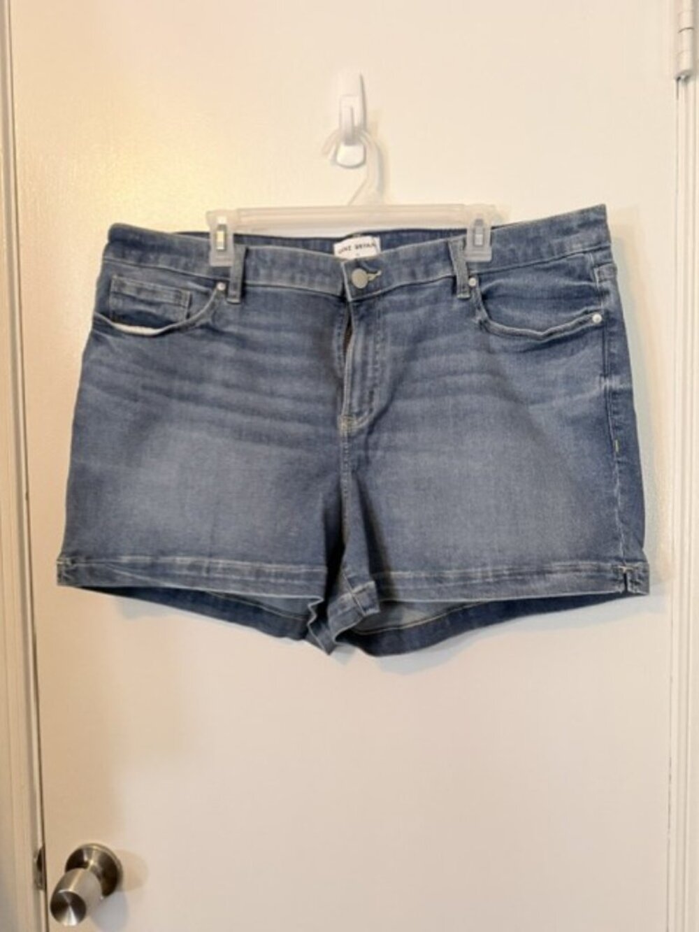 Lane Bryant Signature Fit Mid-Rise Denim Midi Shorts w/ Flex Magic Waistband_22
